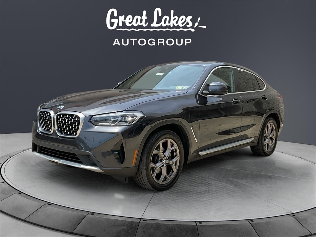 2022 BMW X4
