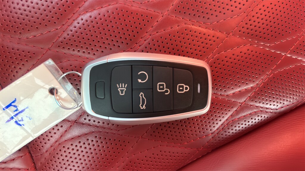 2025 GENESIS GV70 Sport - Photo 21