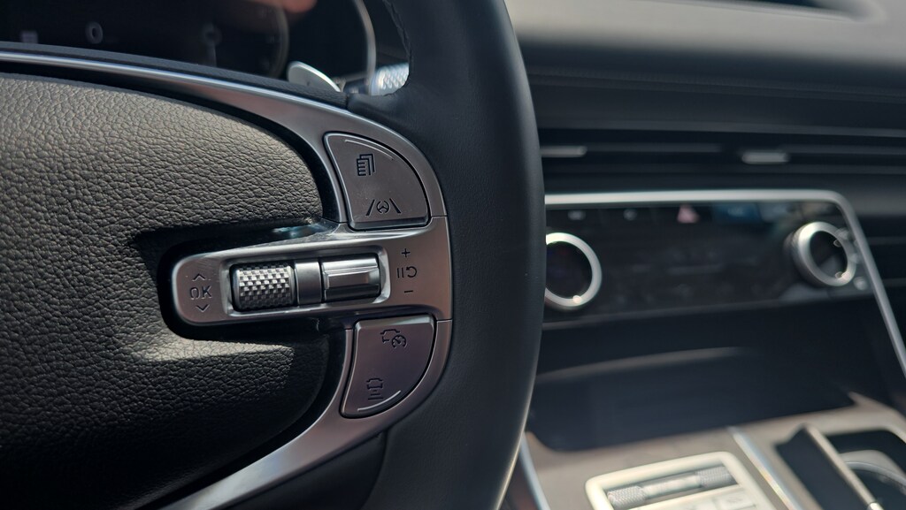 2024 GENESIS GV80 Standard - Photo 28