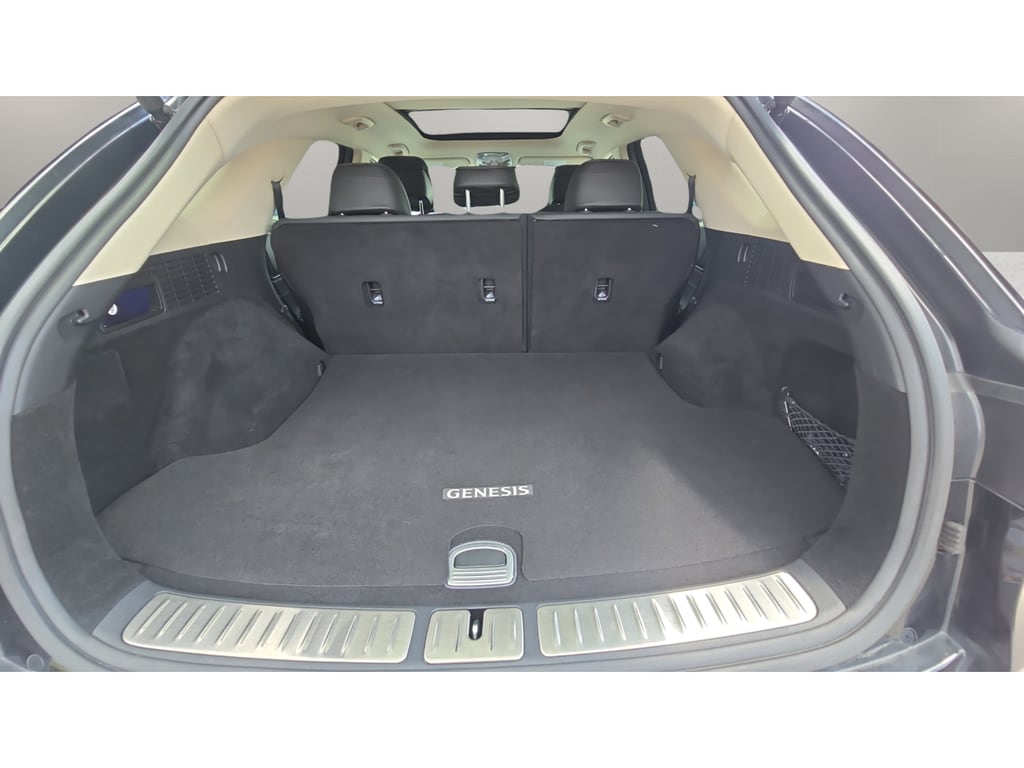 2024 GENESIS GV70 Standard - Photo 9