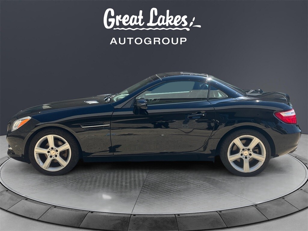2014 Mercedes Benz SLK 250 photo 2