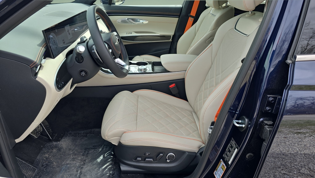 2026 GENESIS GV70 Sport Prestige - Photo 13