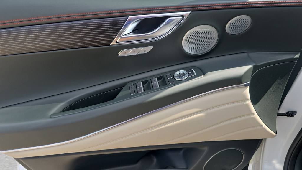 2025 GENESIS GV80 Coupe Base - Photo 16