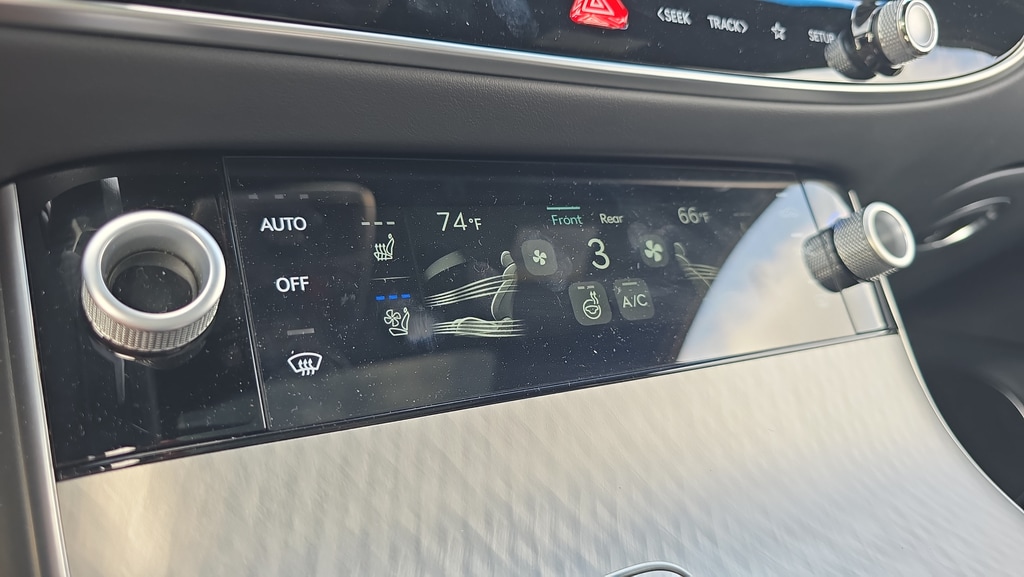 2026 GENESIS GV70 Sport Prestige - Photo 15