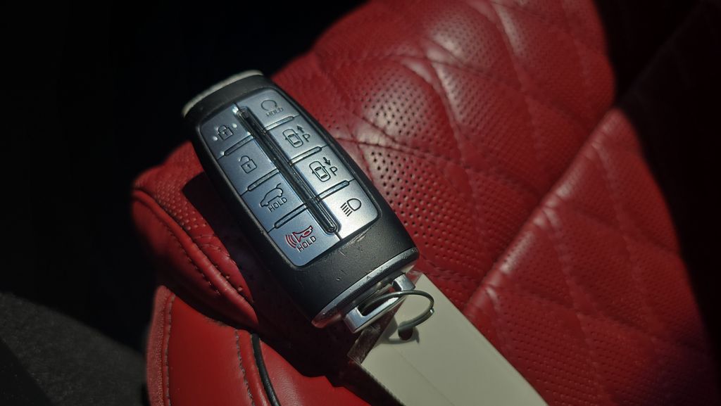 2024 GENESIS GV70 Sport - Photo 25