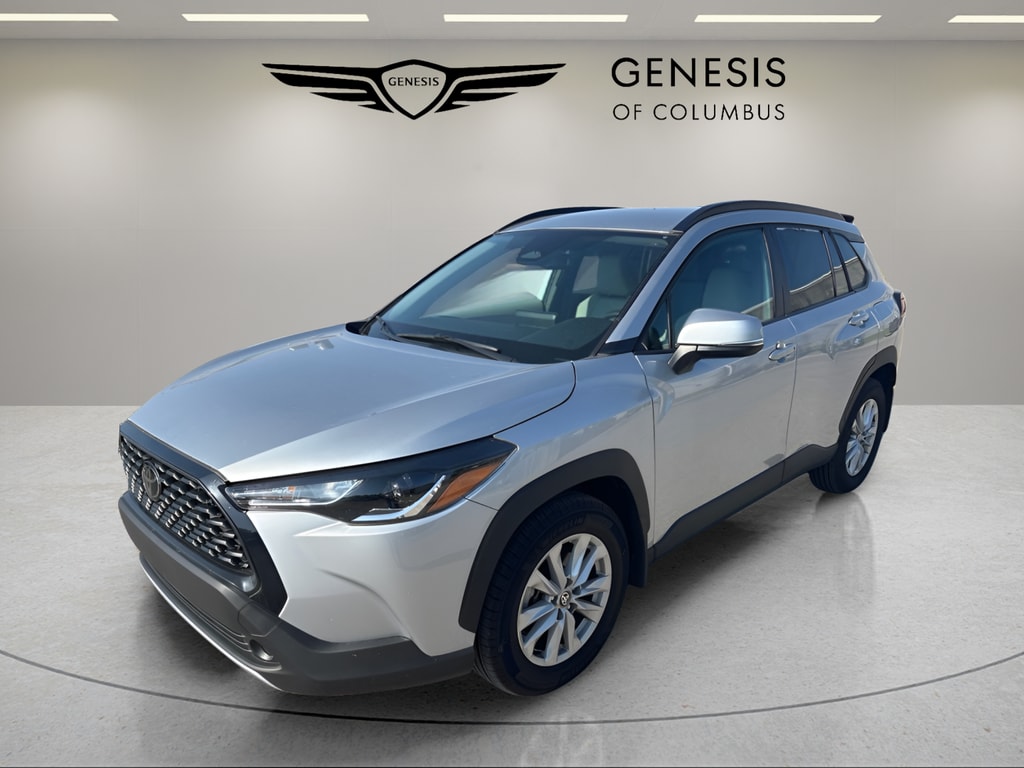 Used 2023 Toyota Corolla Cross LE SUV