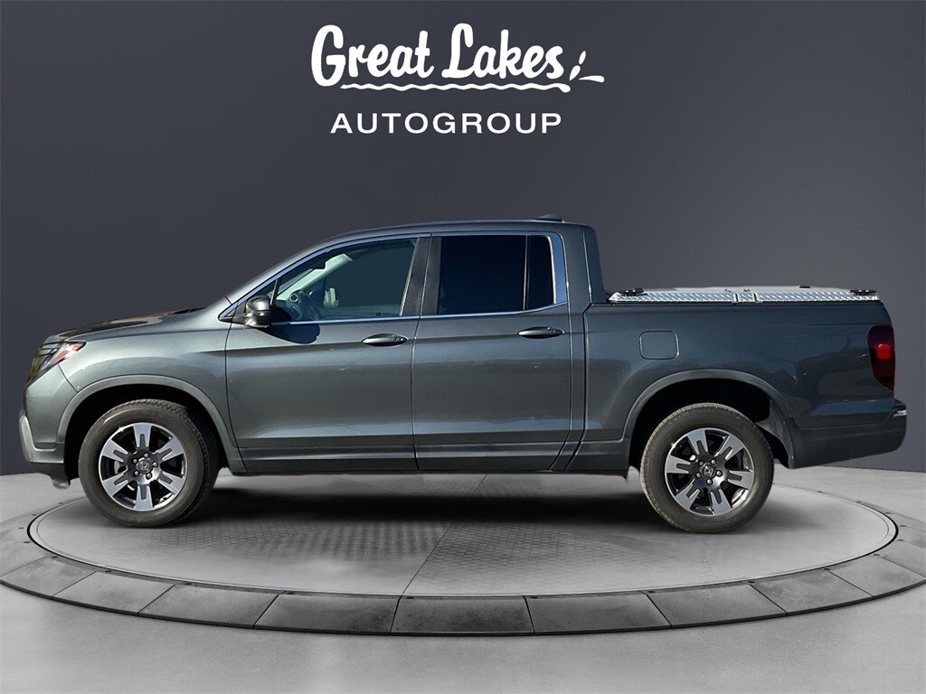 2018 Honda Ridgeline RTL photo 2