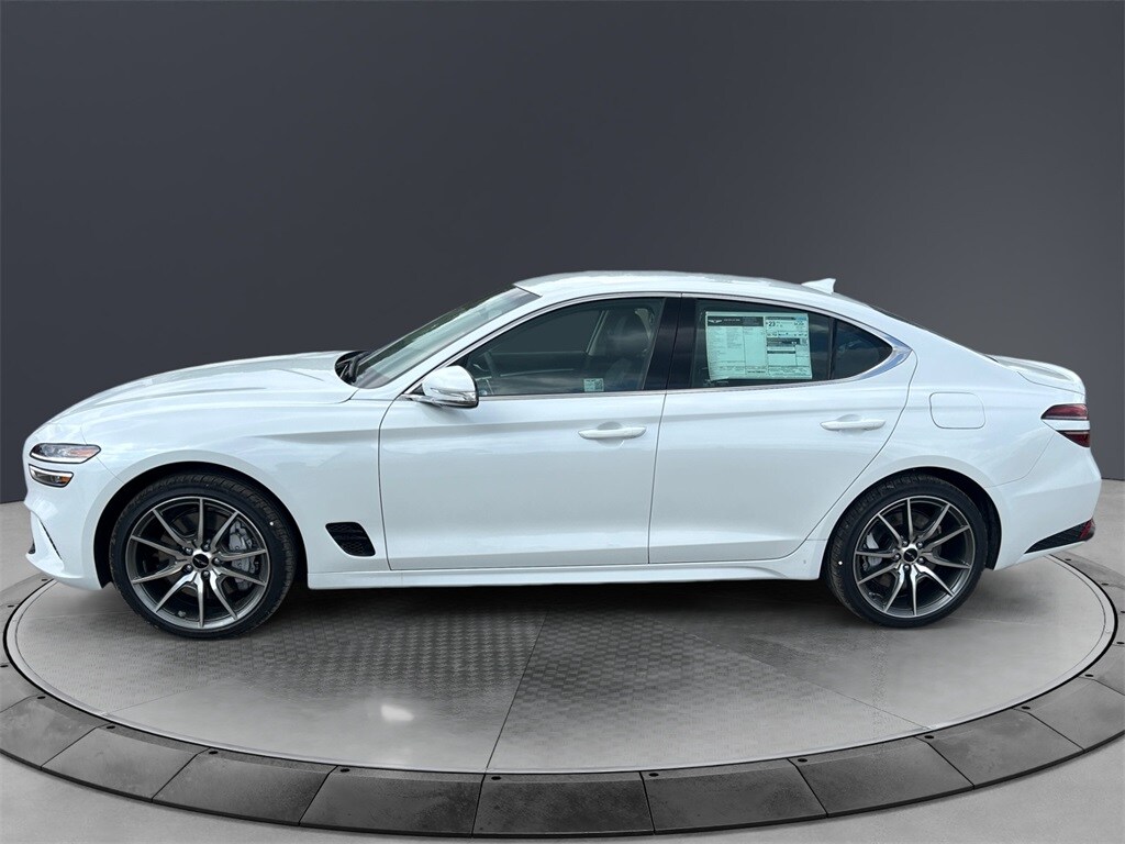 2025 Genesis G70 2.5T photo 2