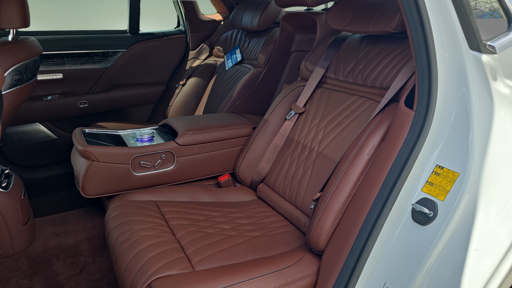 2026 GENESIS G90 Base - Photo 10