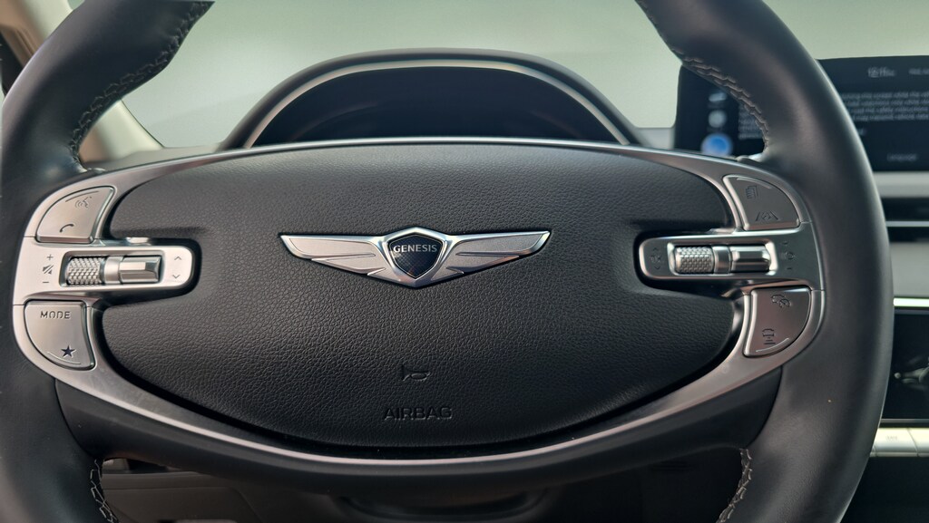 2024 GENESIS GV70 Standard - Photo 17