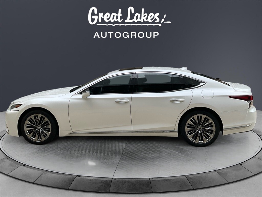 2018 Lexus LS 500 photo 2