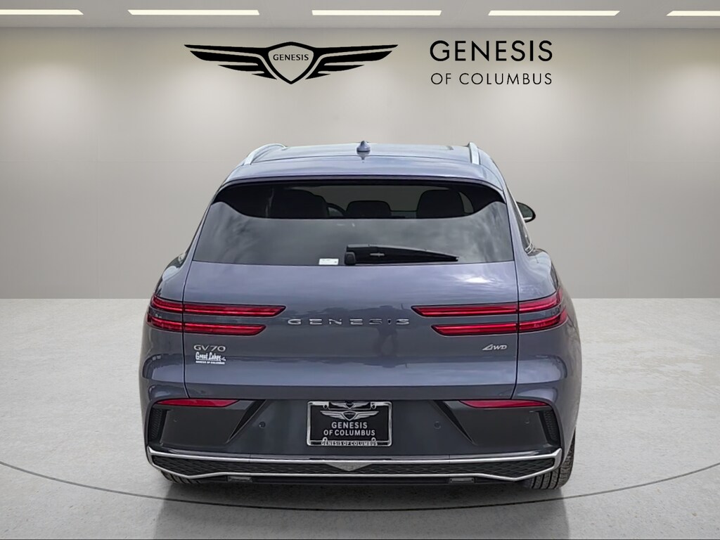 New 2026 Genesis GV70 2.5T Select SUV