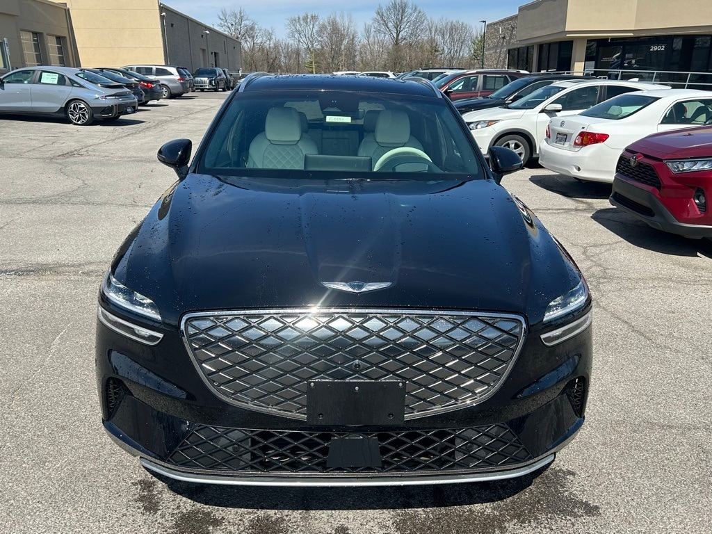 Certified 2024 GENESIS GV70 Advanced with VIN 5NMMCET1XRH001843 for sale in Columbus, OH
