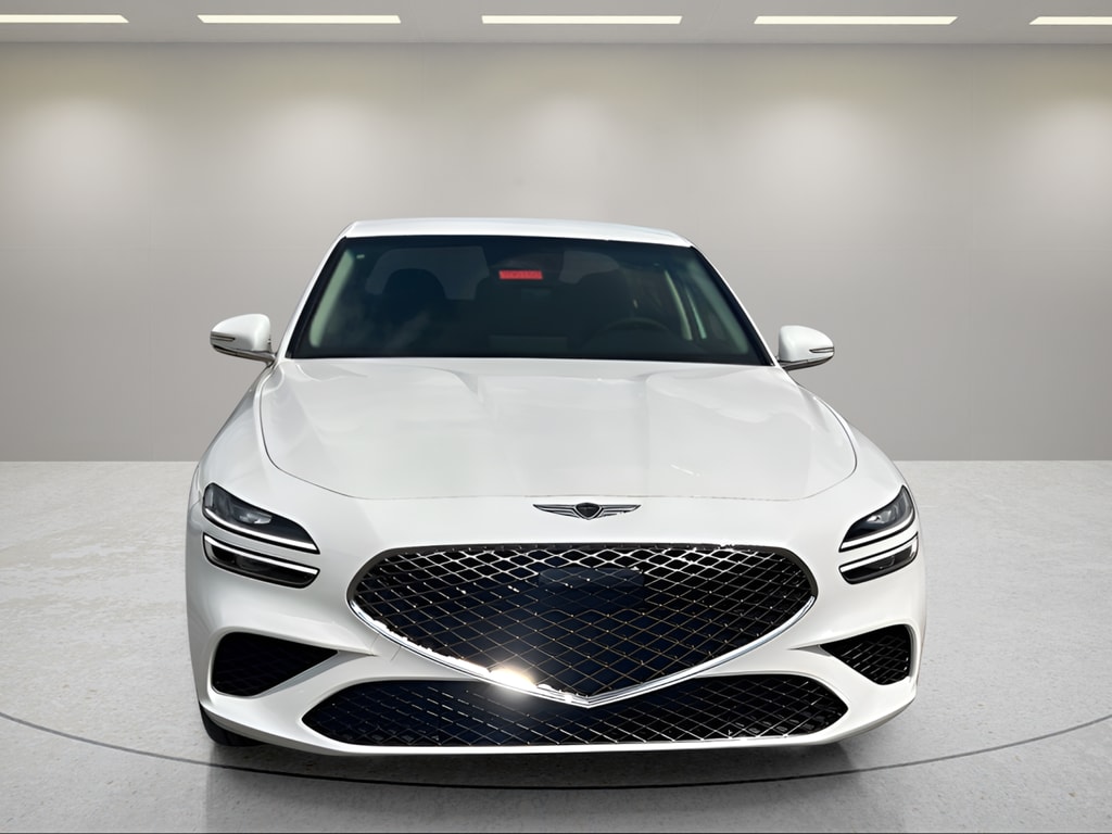 2025 GENESIS G70 Standard - Photo 8