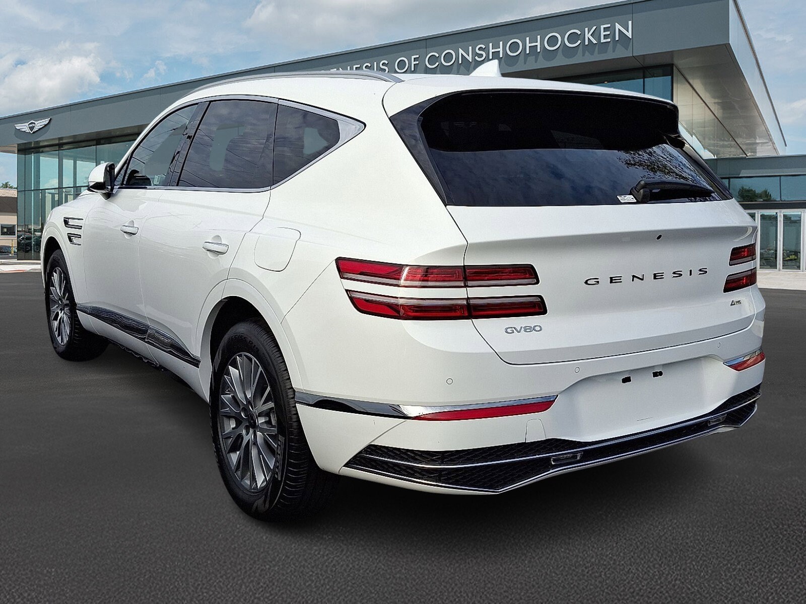 2025 Genesis GV80 2.5T Standard AWD photo 3