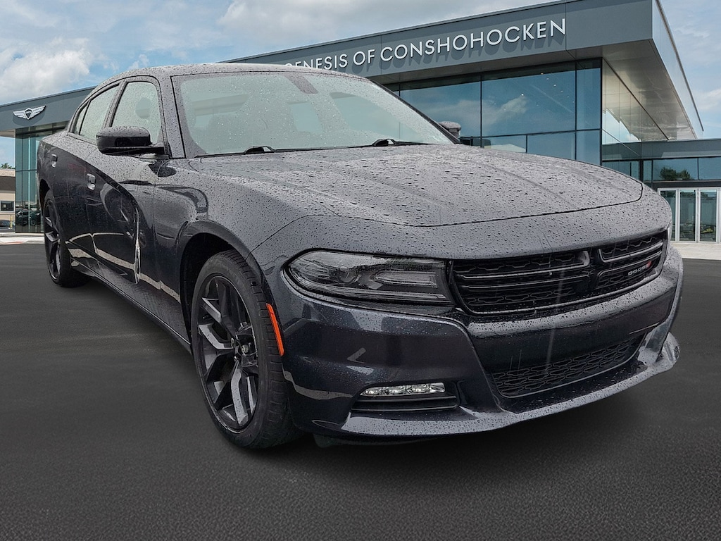 Used 2019 Dodge Charger SXT Sedan