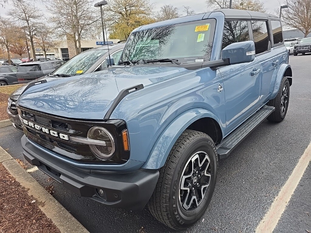 Used 2024 Ford Bronco Outer Banks SUV