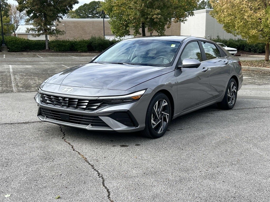 Certified 2024 Hyundai Elantra Limited Sedan