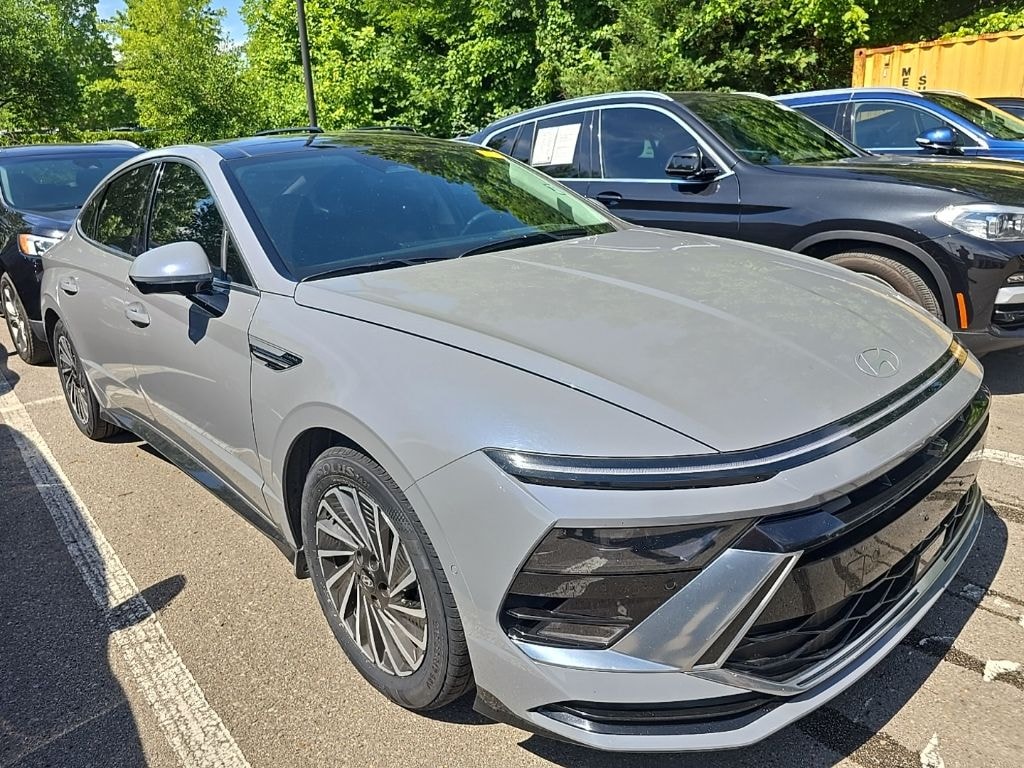 Certified 2024 Hyundai Sonata Hybrid Limited Sedan