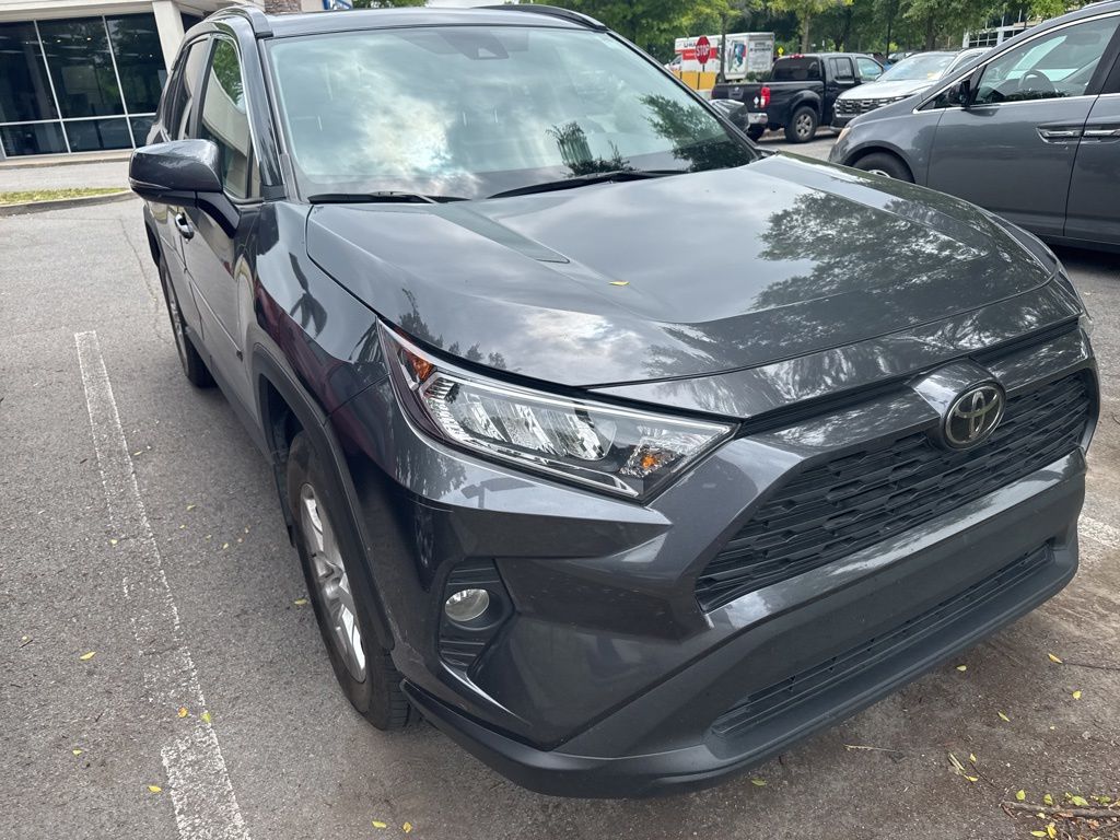 2019 Toyota RAV4 XLE FWD's photo