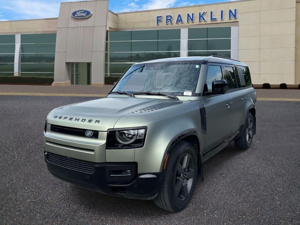 Used 2025 Land Rover Defender 130 X-Dynamic SE SUV