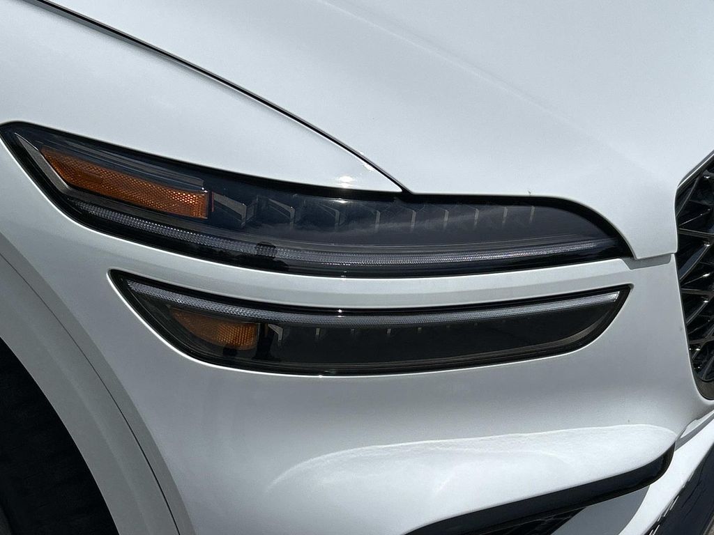 2026 GENESIS GV70 Sport Prestige - Photo 10