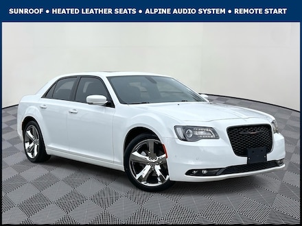 2023 Chrysler 300 S Sedan