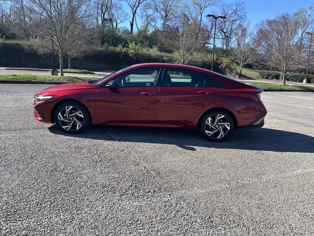 Certified 2025 Hyundai Elantra SEL Sport Sedan
