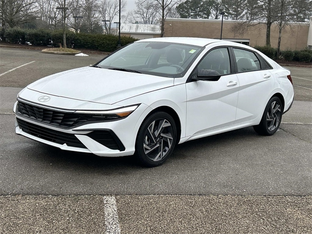 Certified 2025 Hyundai Elantra SEL Sport Sedan