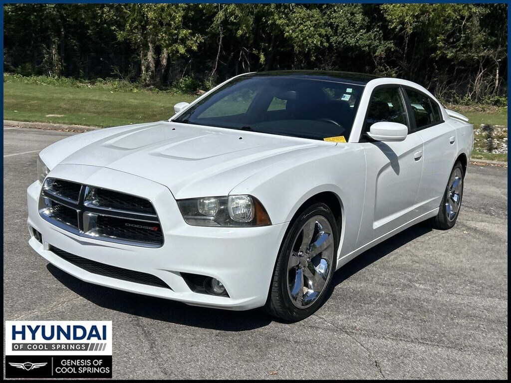 Used 2013 Dodge Charger SXT Sedan