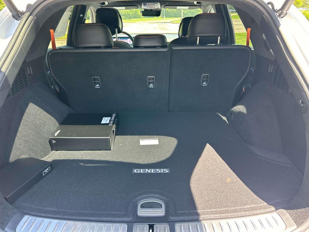 2026 GENESIS GV70 Sport Prestige - Photo 12