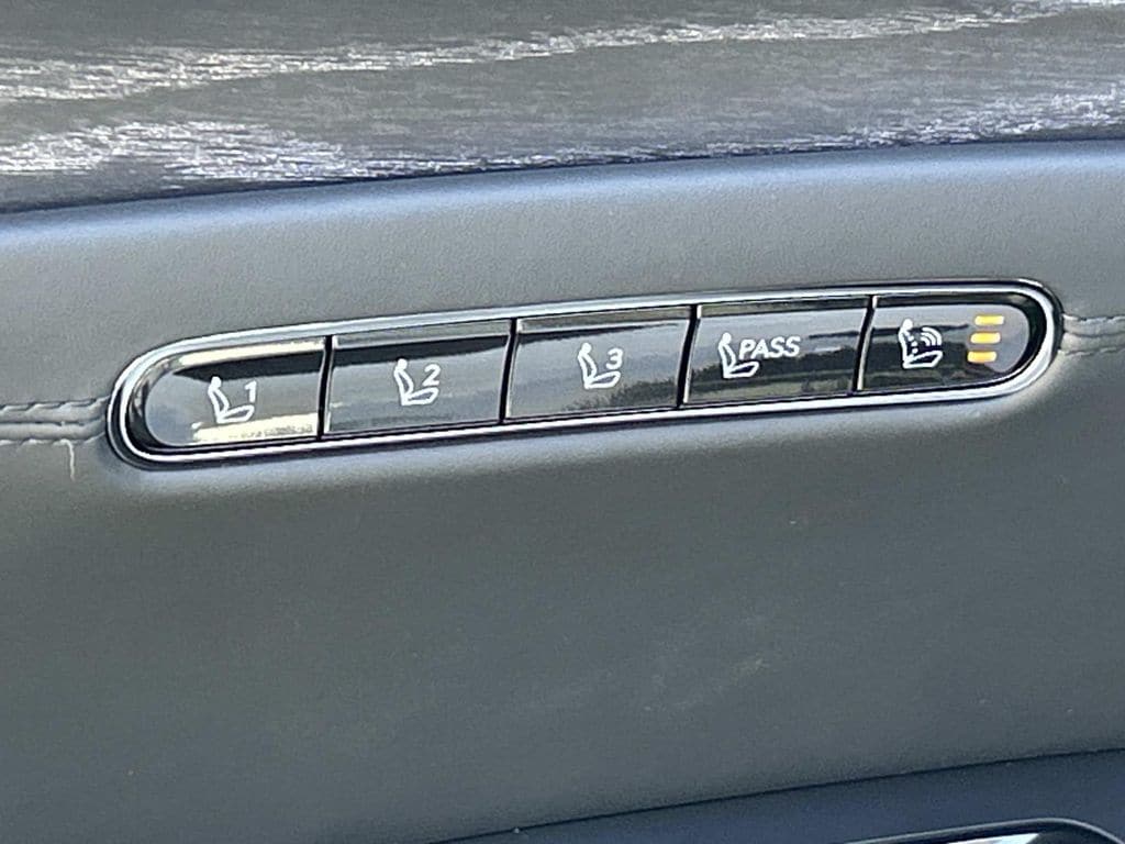2026 GENESIS G90 Prestige Black - Photo 19