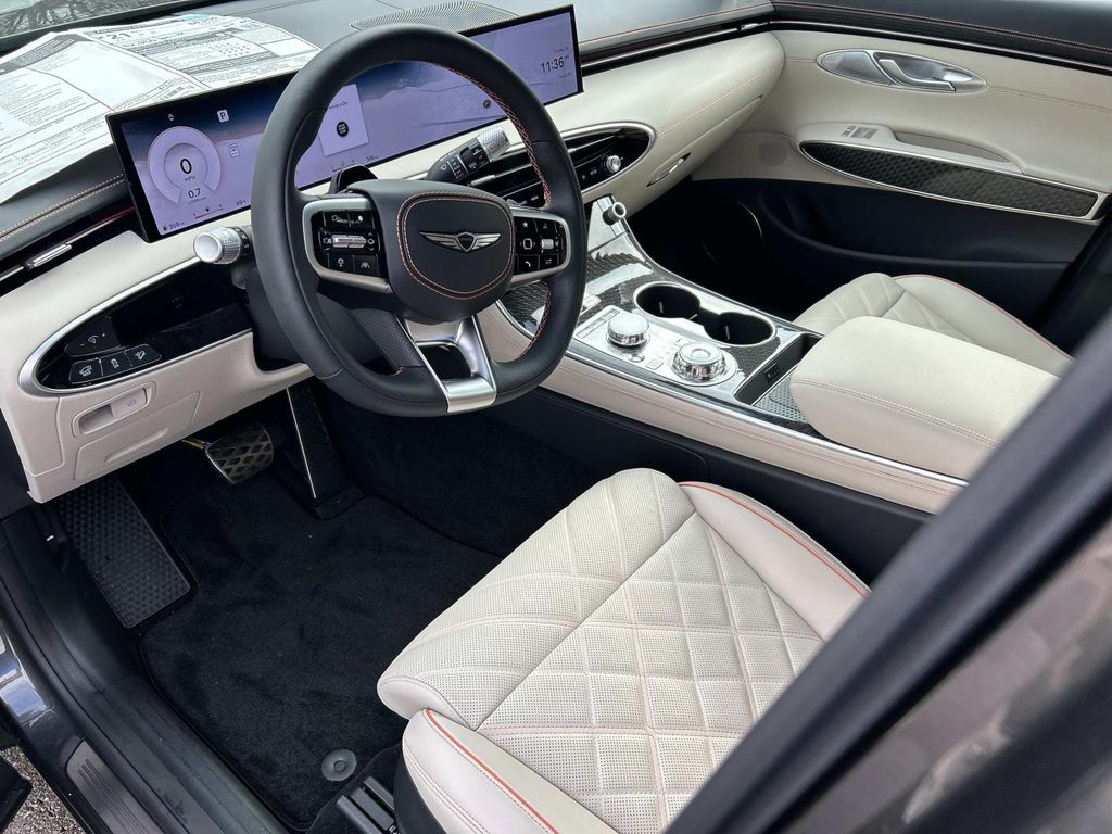 2026 GENESIS GV70 Sport Prestige - Photo 15
