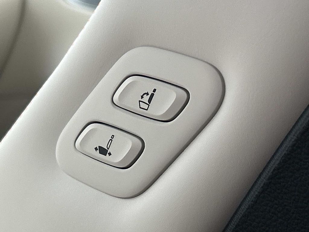 2026 GENESIS GV70 Sport Prestige - Photo 26