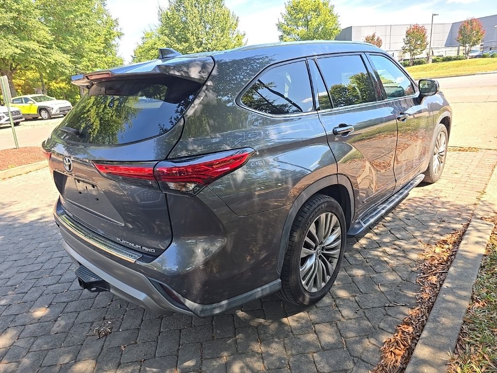 Used 2021 Toyota Highlander Platinum SUV