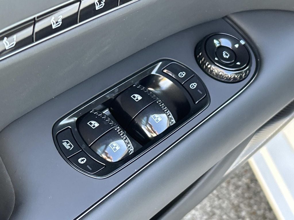 2026 GENESIS G90 Prestige Black - Photo 17