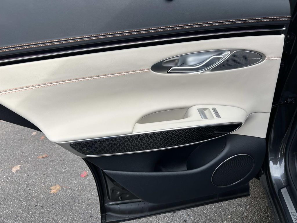 2026 GENESIS GV70 Sport Prestige - Photo 23
