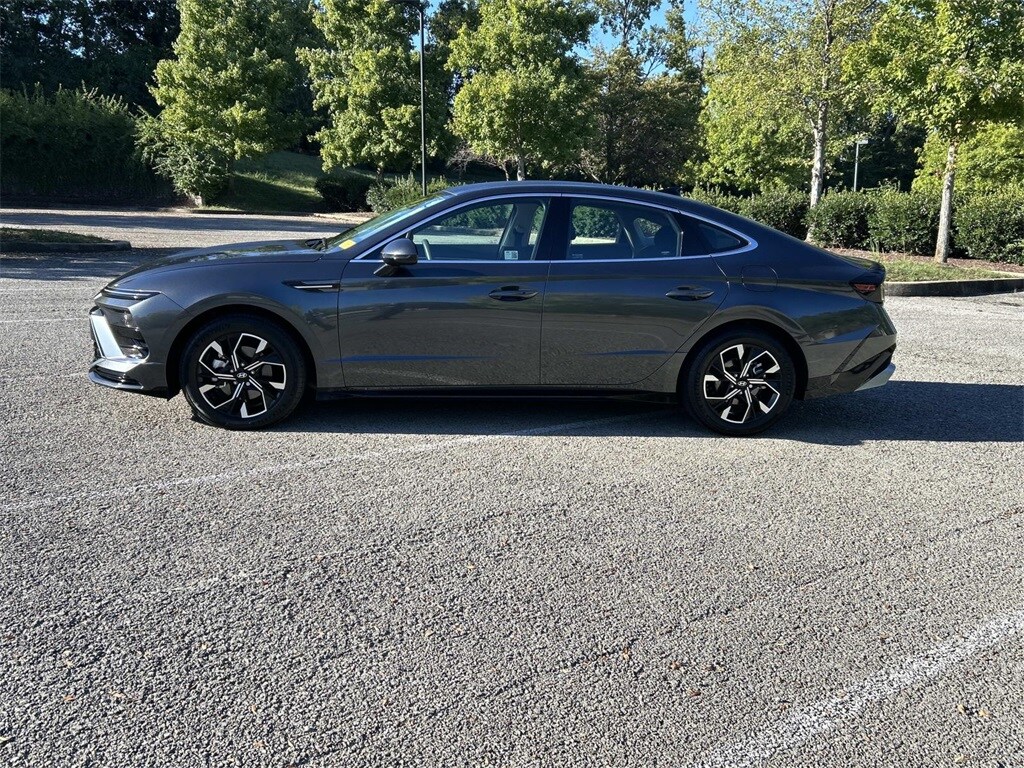 Certified 2024 Hyundai Sonata SEL Sedan