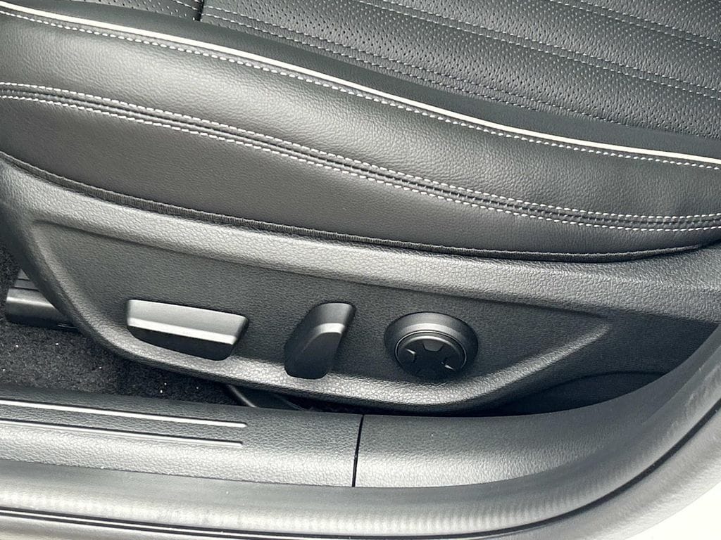 2026 GENESIS G70 Prestige - Photo 16