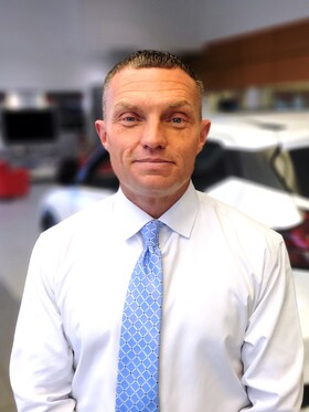 Staff member PATRICK HOLT from ID_713652d7f4b3