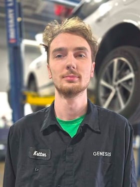 Staff member KELTON HONCHELL from ID_02baa359e6d7