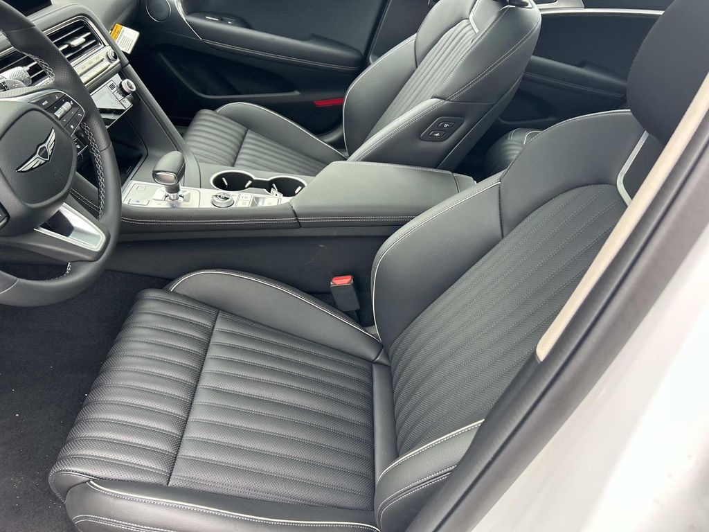2026 GENESIS G70 Prestige - Photo 15