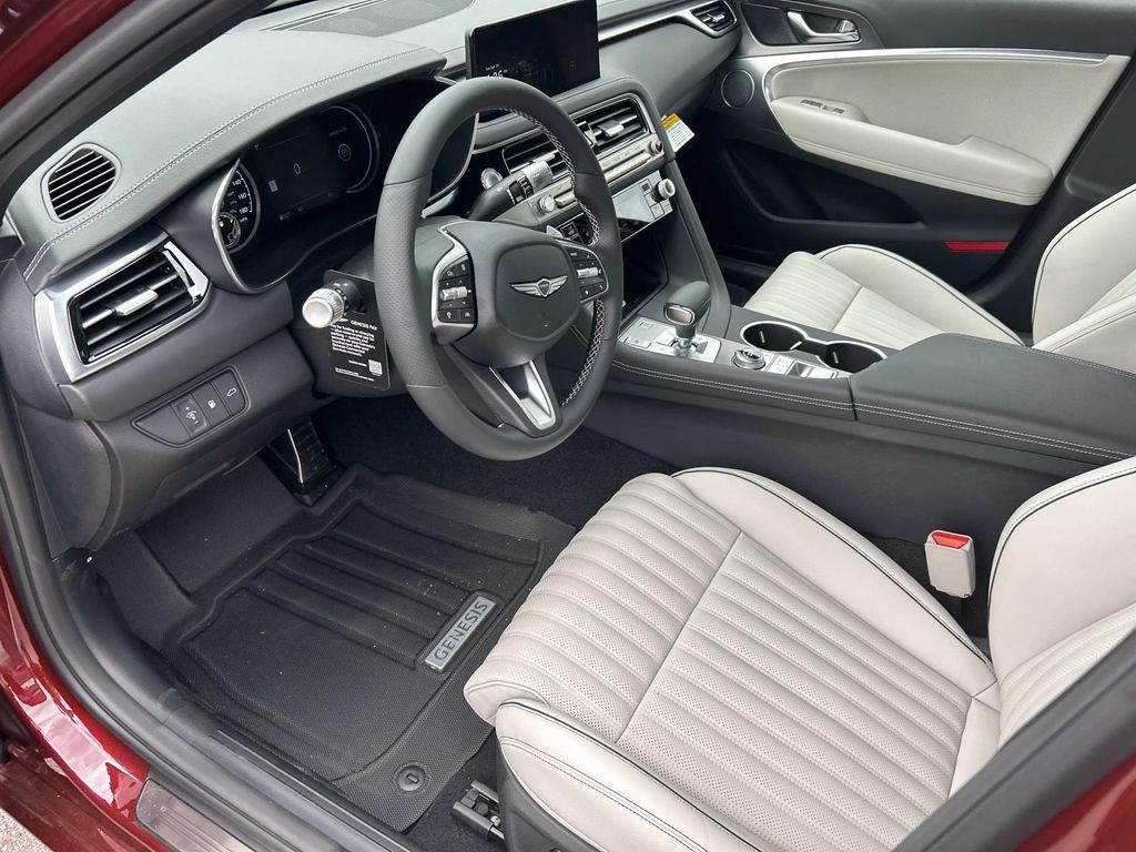 2026 GENESIS G70 Sport Prestige - Photo 13