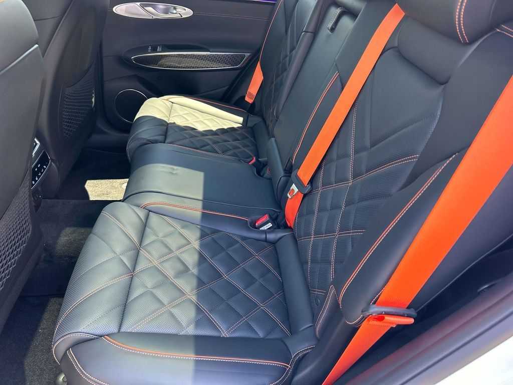 2026 GENESIS GV70 Sport Prestige - Photo 21