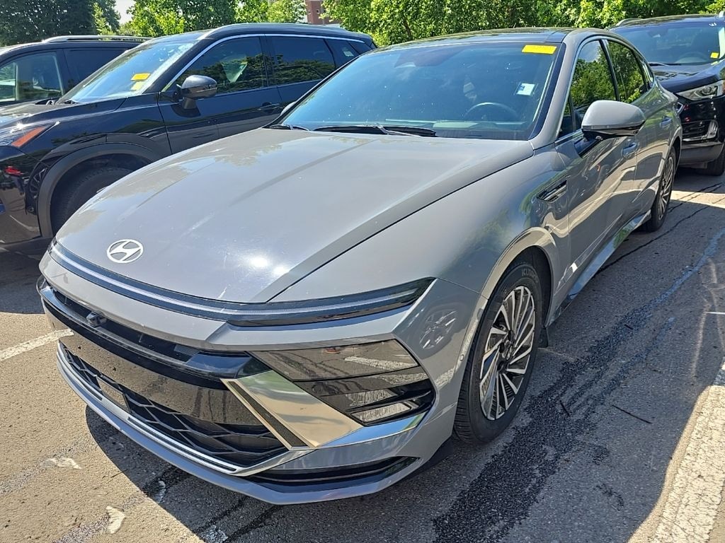 Certified 2024 Hyundai Sonata Hybrid Limited Sedan