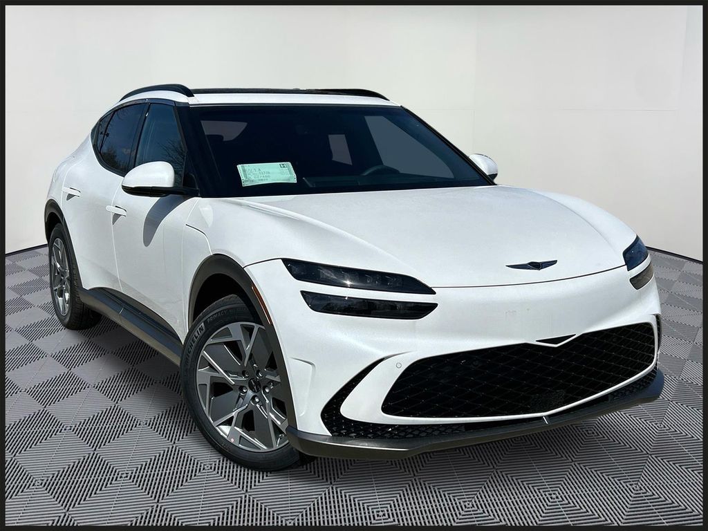2025 GENESIS GV60 Standard