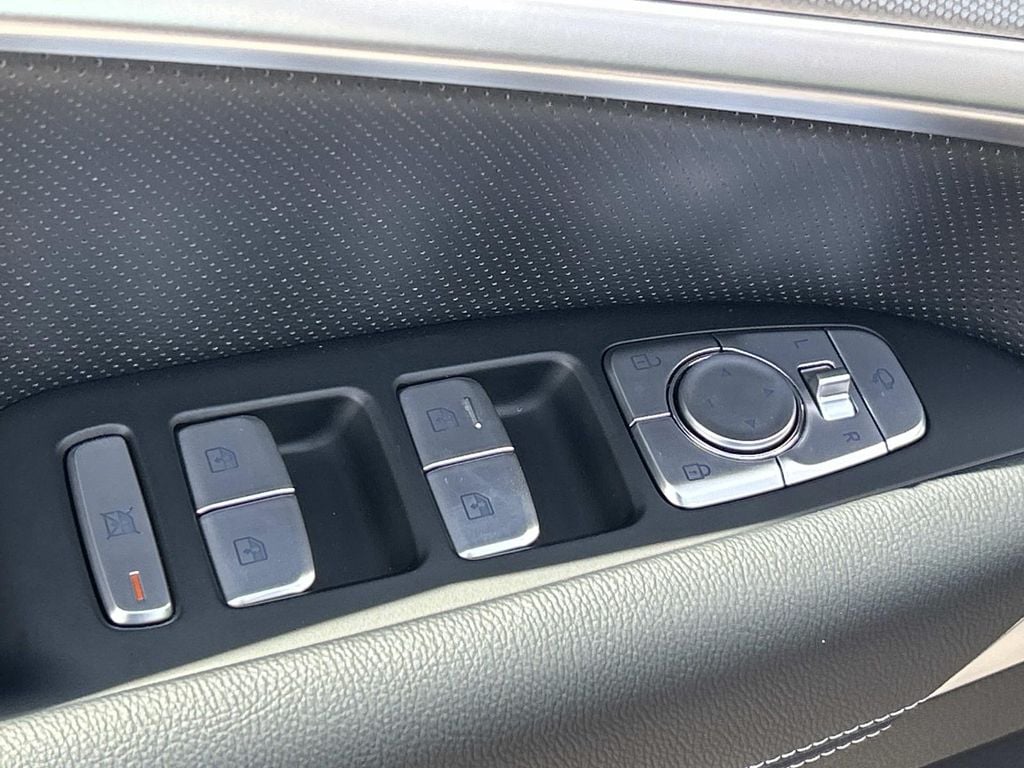 2026 GENESIS G70 Prestige - Photo 16
