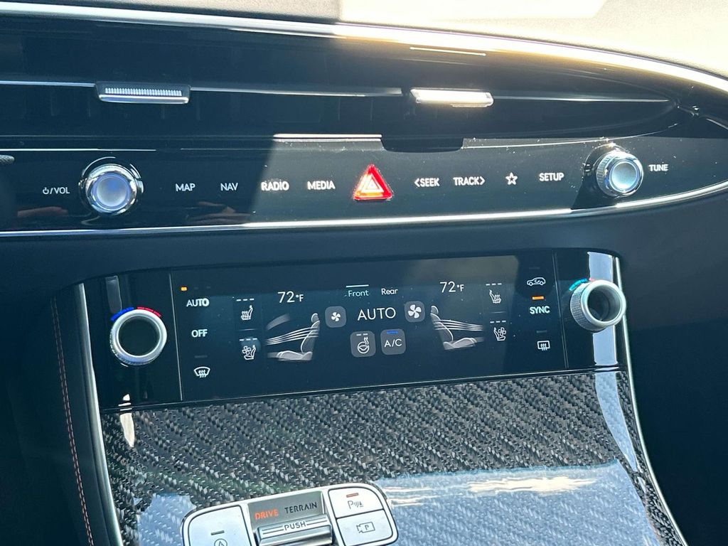 2026 GENESIS GV70 Sport Prestige - Photo 34