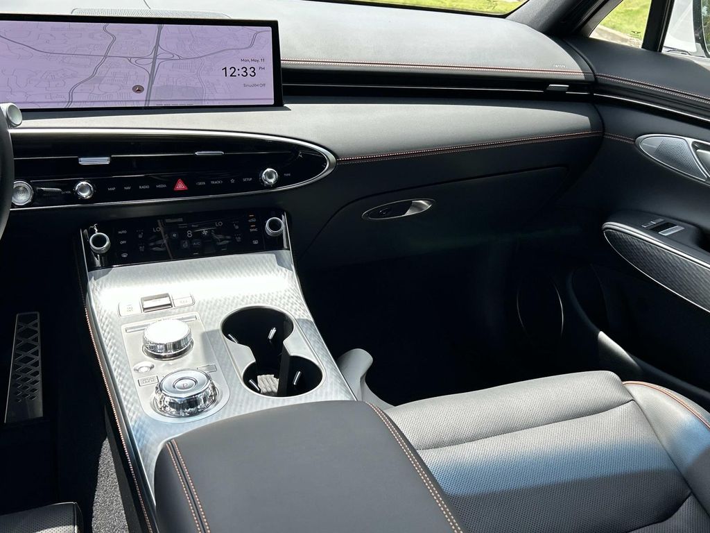 2026 GENESIS GV70 Sport Prestige - Photo 26