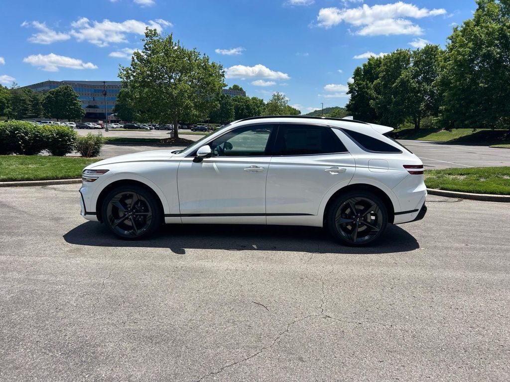 New 2026 Genesis GV70 SUV